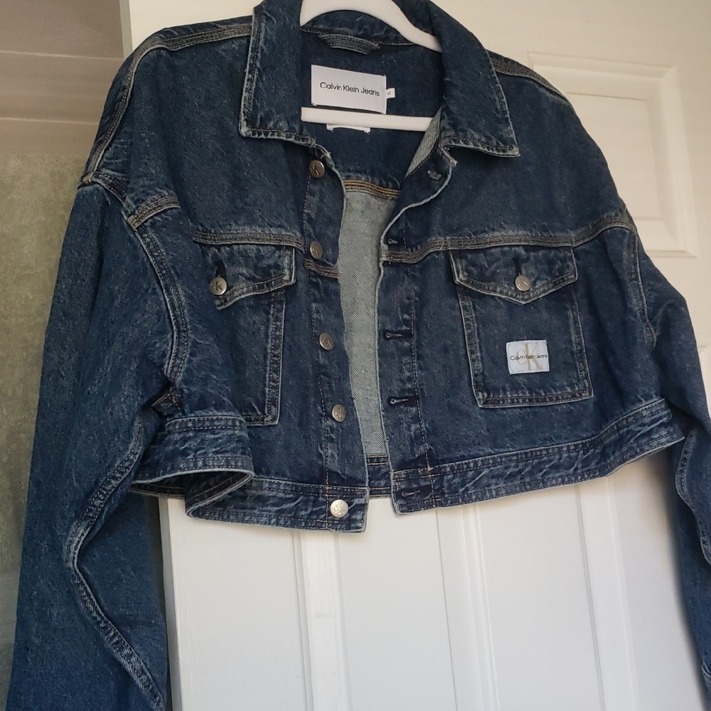 Vintage Rare Calvin Klein Dark Blue Cropped Denim Jacket. runs big